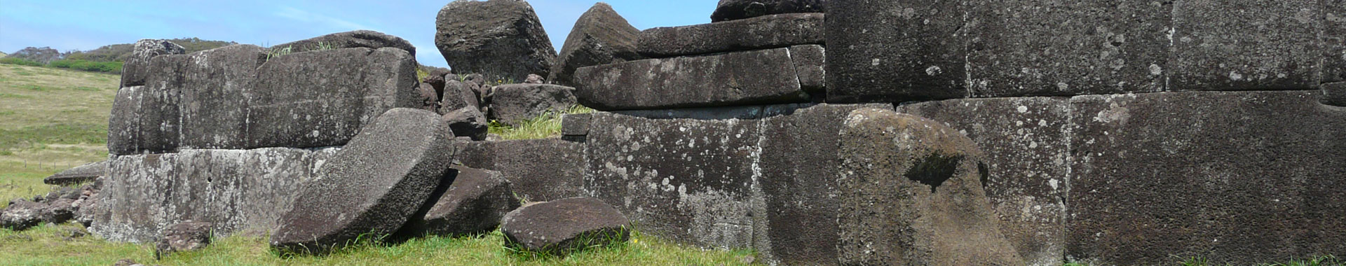 Chile - Isla de Pascua - Paseos - Vinapu